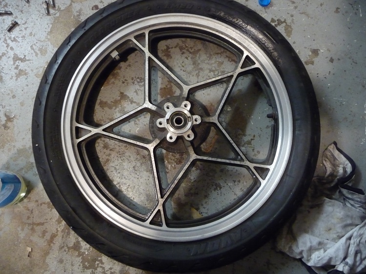 Suzuki gs 750.jpg